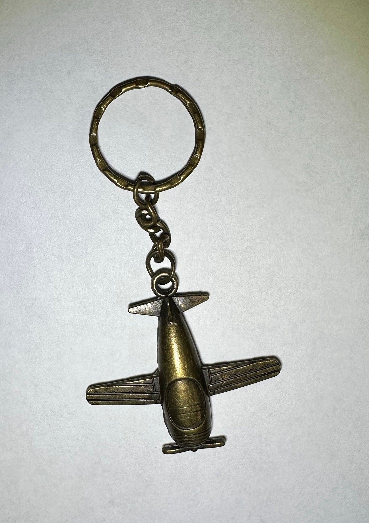 Airplane Keychain Party Favors - 8 Pieces