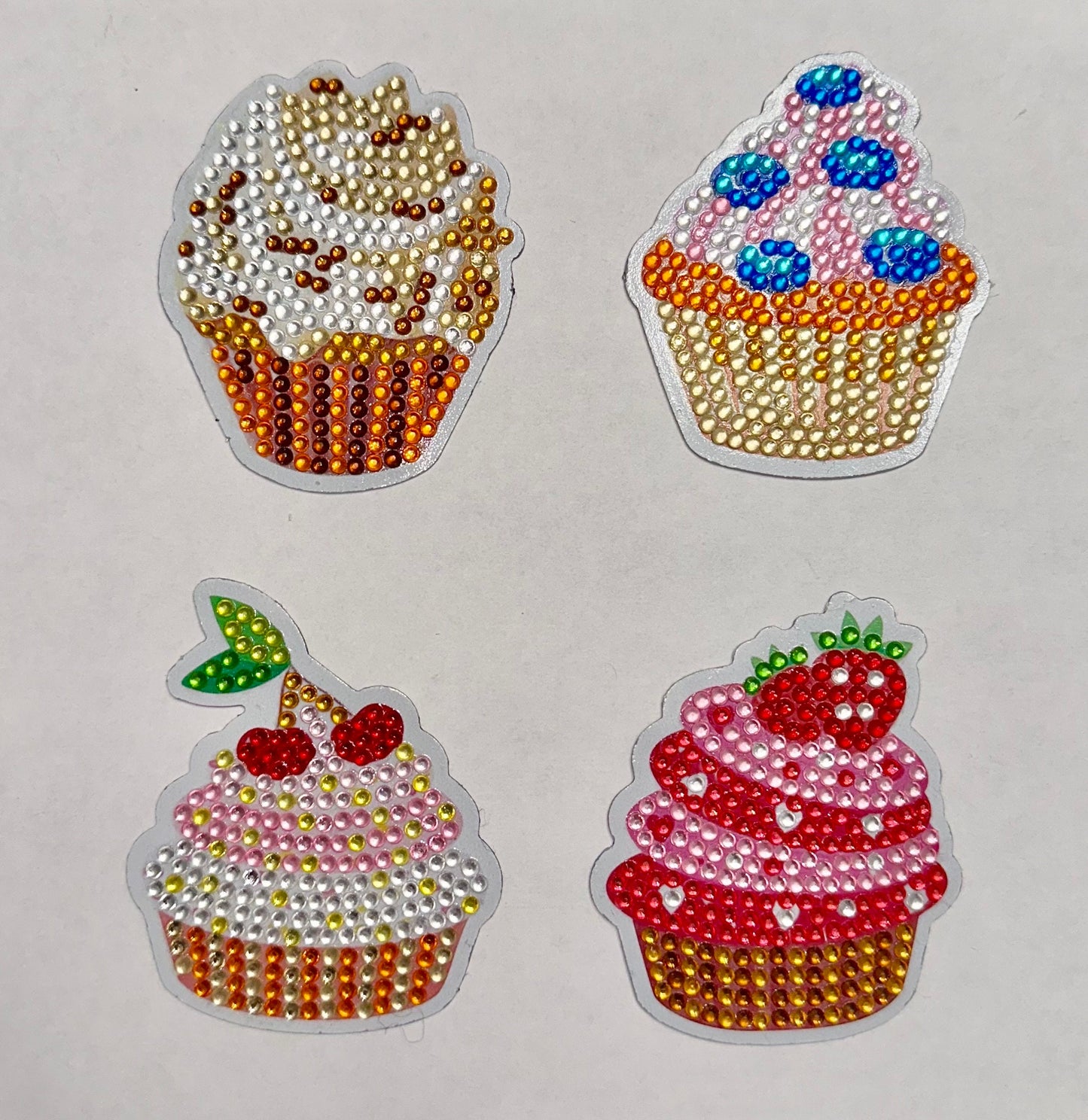 Cupcake Magnets (set of 4) - Diamond Art